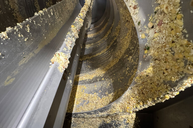 Einlaufbereich Siebtrommel