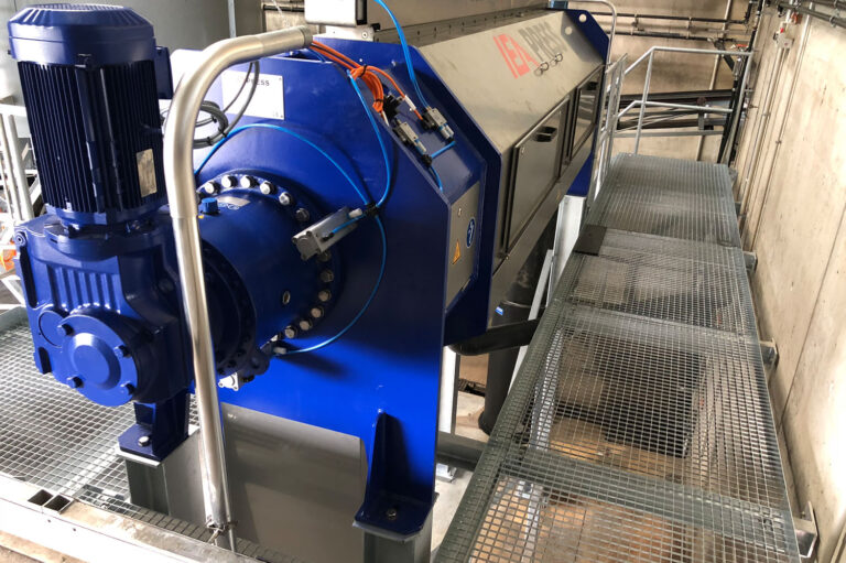 Lüpold Kanalreinigung mit HF07